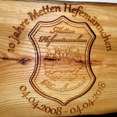 Metten Hefemännchen Wappen Holz