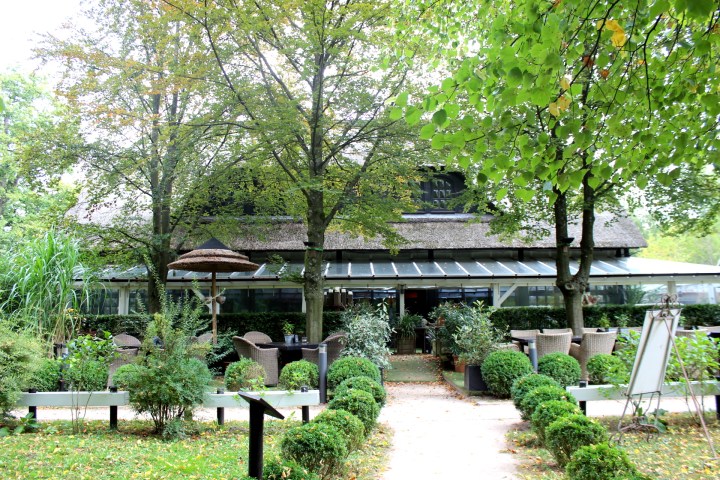 Torhaus Möhnesee Gartenansicht