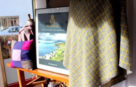 Stoffe und Ideen Annelie Harris Tweed Bild