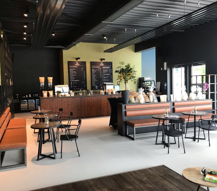 9502FAA3-D247-4656-876A-1DE630E2CEC9