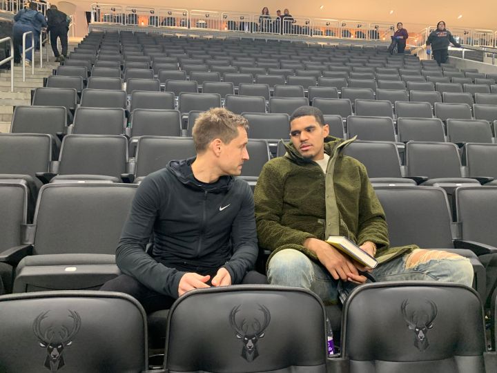 Dr. Rainer Meisterjahn Tobias Harris (2)