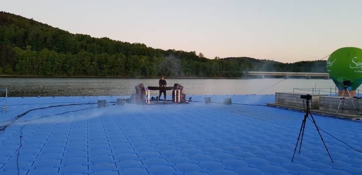 Bigge Beats Danny Chris