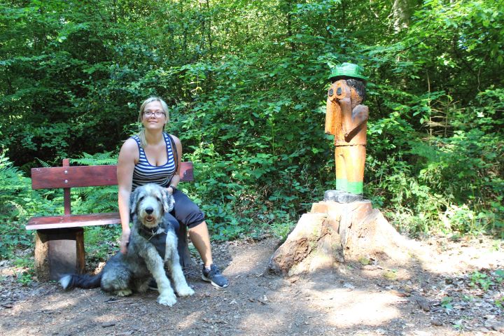 Alisa Frank, Förster