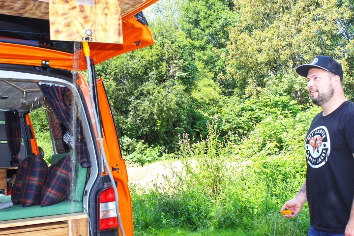DIY Camper SlappyJackX Dusche-01