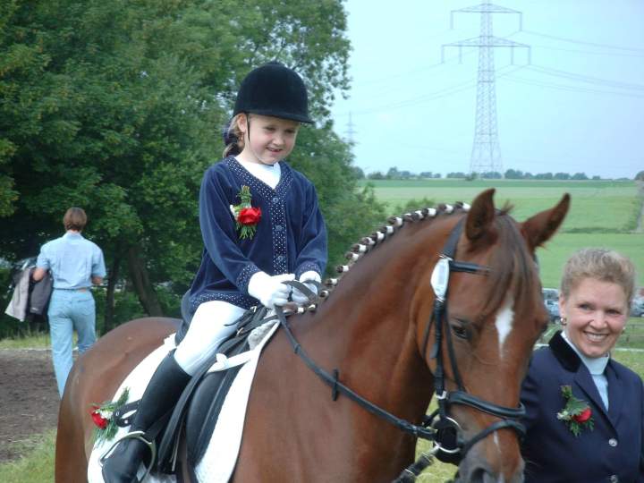 received_208235380362511