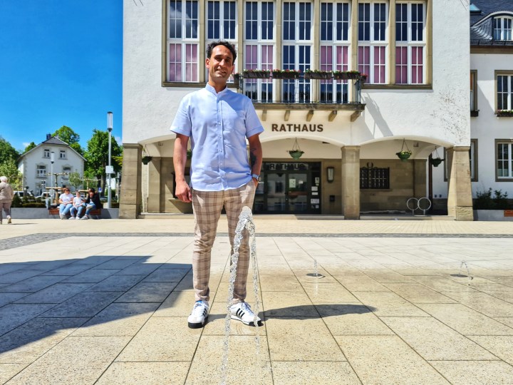 MIT „HEMDLOS“ NIE WIEDER&nbsp;HEMDLOS