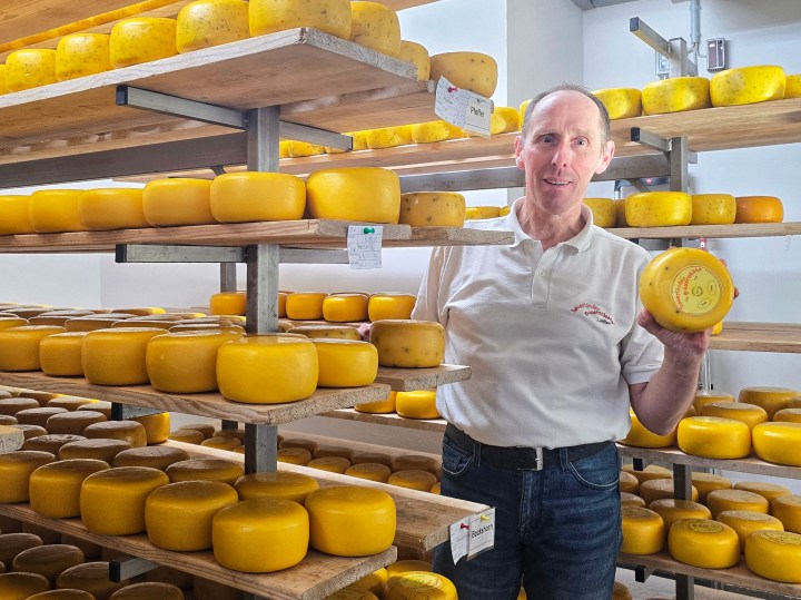 ZU BESUCH IN DER „SAUERLÄNDER BAUERNKÄSEREI&nbsp;LÖFFLER“